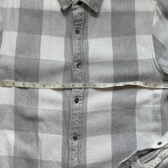 Club Monaco Men's Casual Dress Shirt - Small - 100% Cotton - Picture 5 of 7